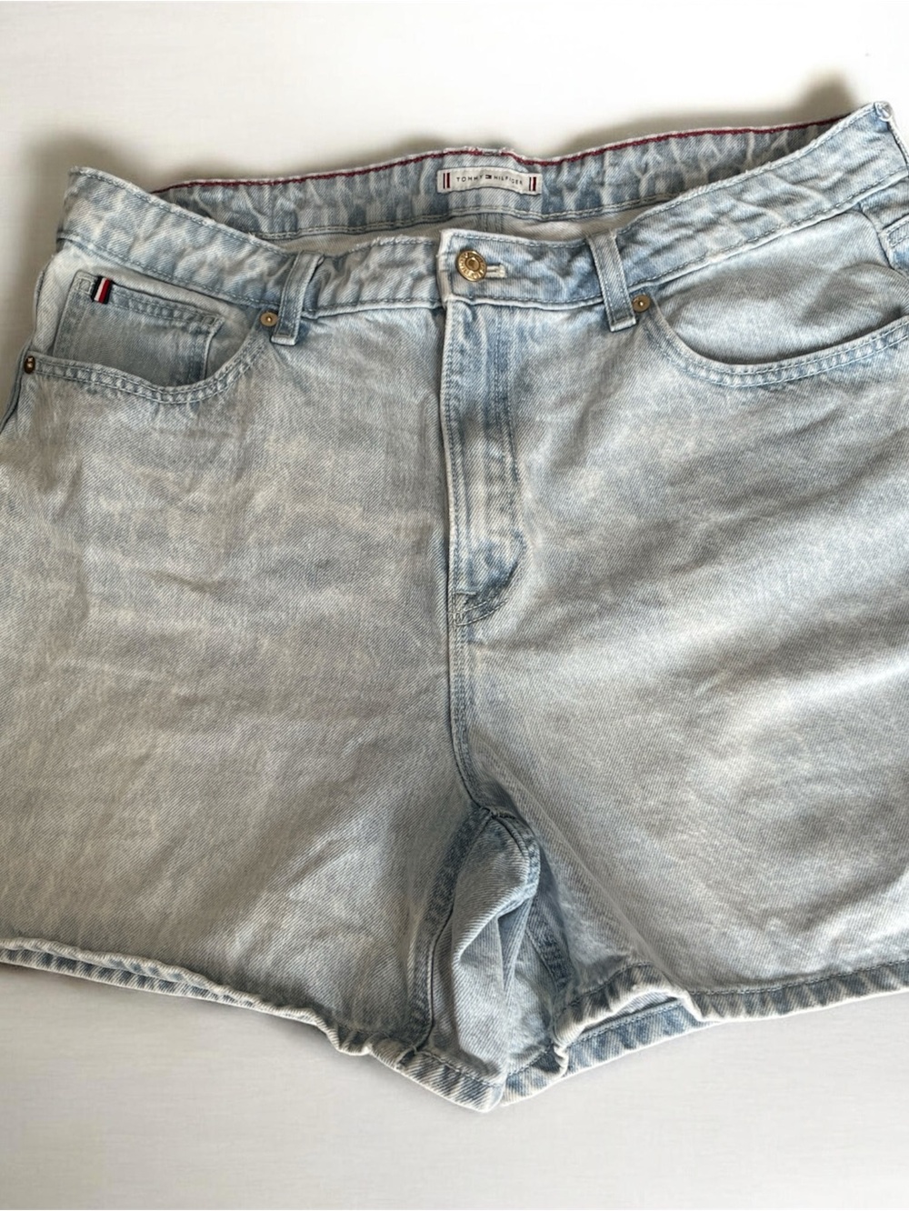 Tommy Hilfiger Faded Light Blue Denim Shorts
